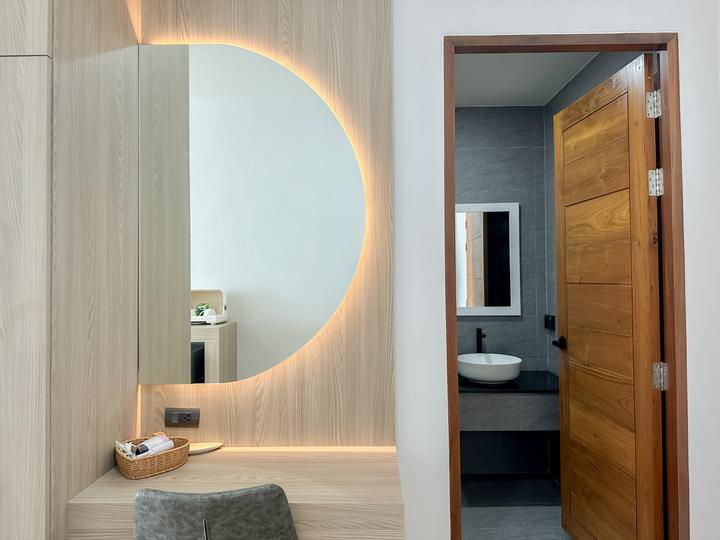 King Room with Sea View — 23
