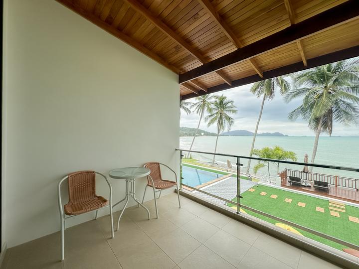 Twin Room with Pool View — 5